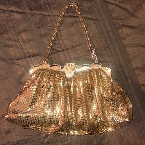 Vintage Whiting and Davis gold chain mail bag